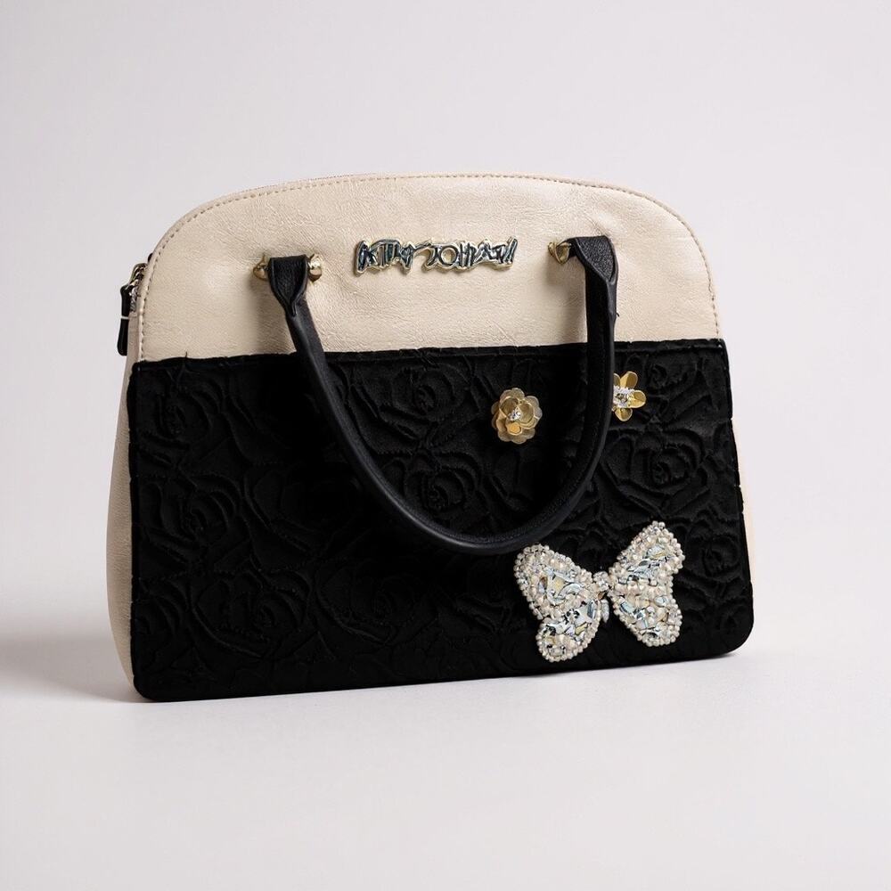 Betsey Johnson Dome Triple Comp satchel bag black velvet rose-quilted body cream